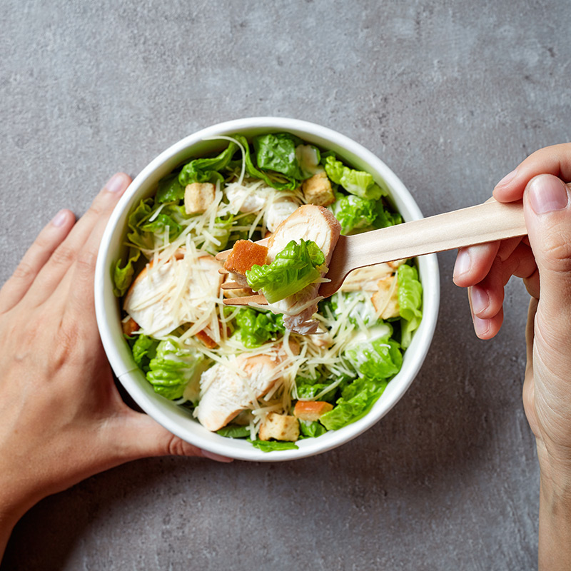 alles_voor_uw_party_paasassortiment_salade_kip_take_away